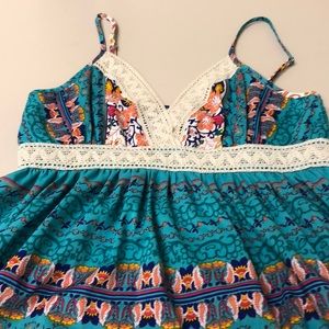 Size small colorful gorgeous dress.